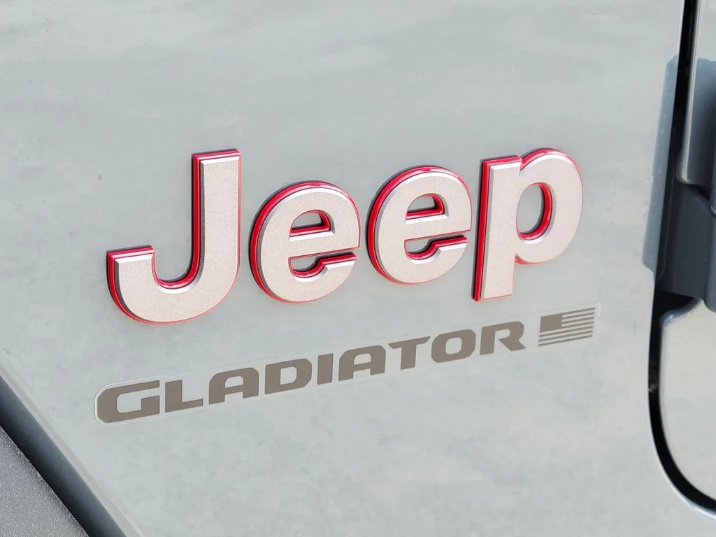 New 2026 Anvil Clear-Coat Exterior Paint Jeep Rubicon image 20