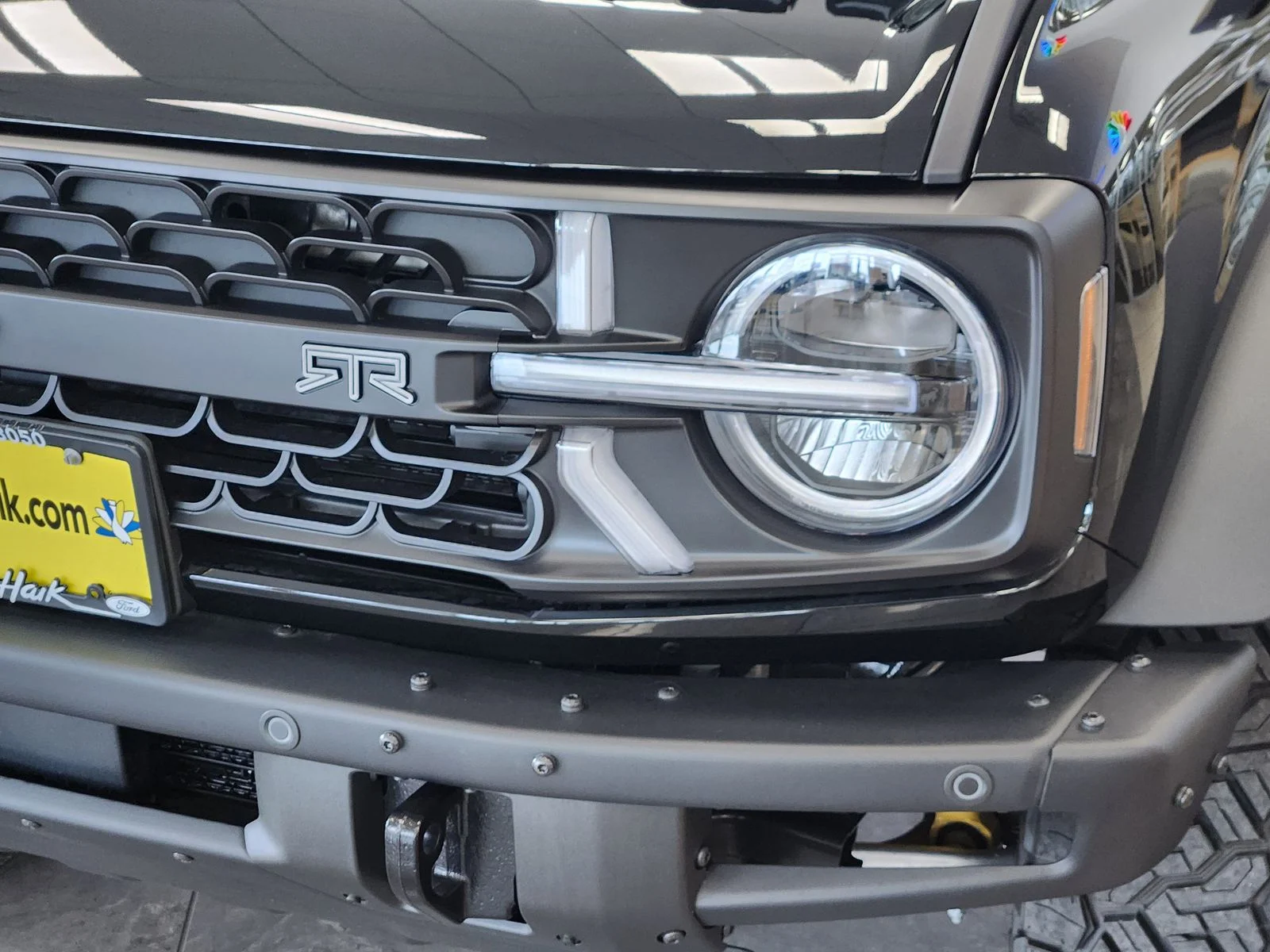 New 2025 Shadow Black Ford Badlands® image 5