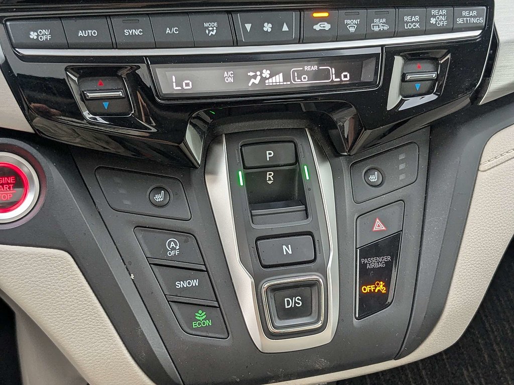 Used 2025 DK. GRAY Honda EX-L image 23