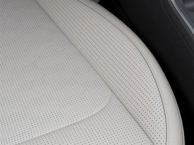 New 2026 Wolf Gray Kia S image 24