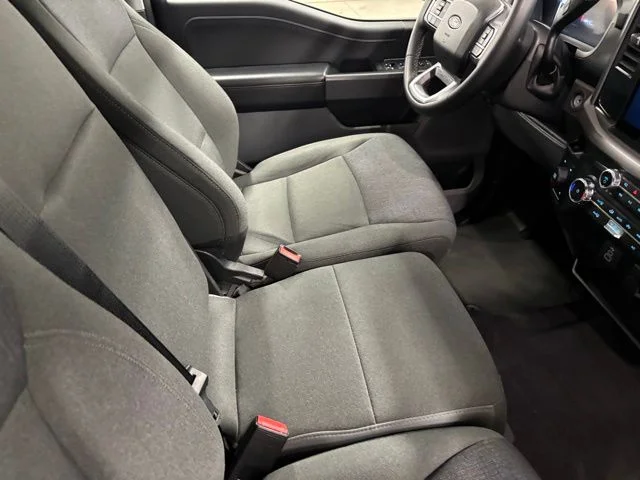 Used 2025 Black Ford XLT image 21