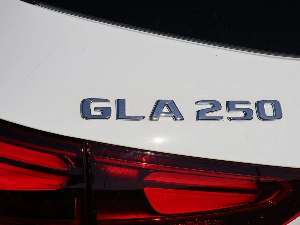 Used 2026 Polar White Mercedes-Benz GLA 250 image 8