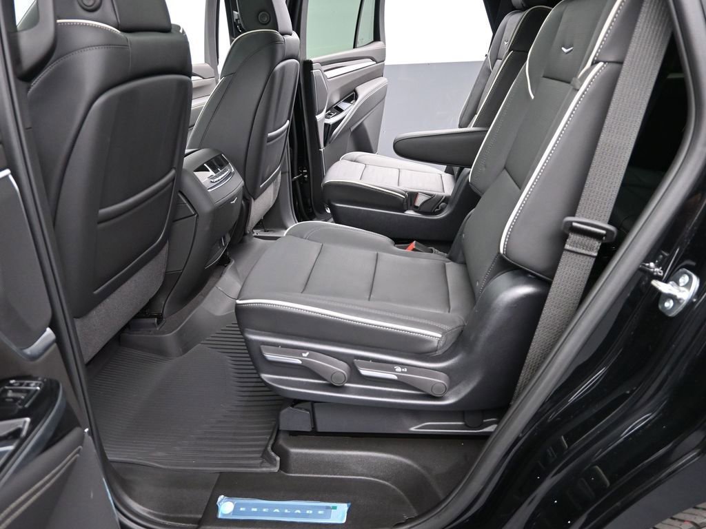 2025 Cadillac Escalade Premium Luxury - Photo 13