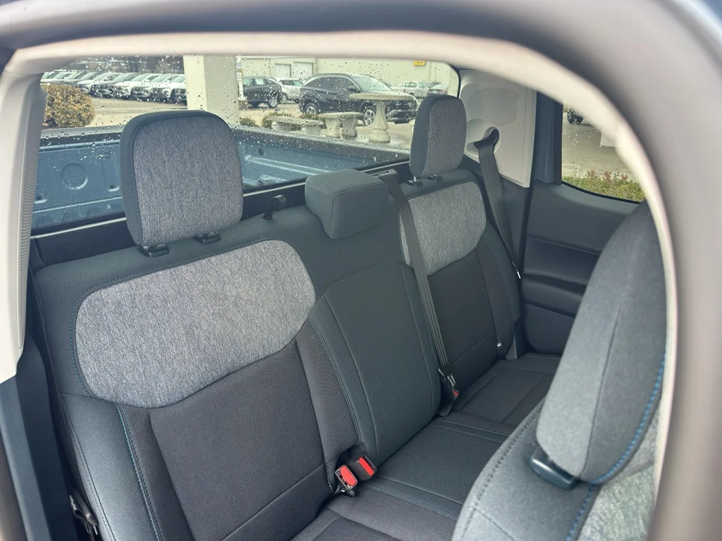 New 2026 Azure Gray Metallic Tri-Coat Ford XLT image 31