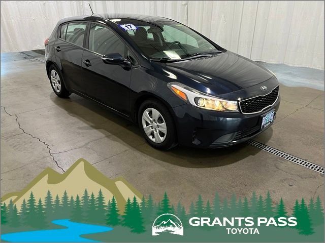 2017 Kia Forte LX AT's photo