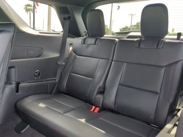 New 2026 Carbonized Gray Metallic Ford ST-Line image 15