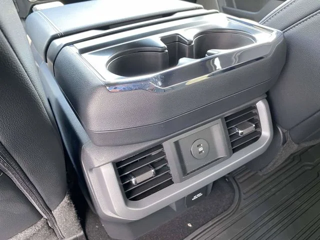 New 2026 Avalanche Ford XLT image 11