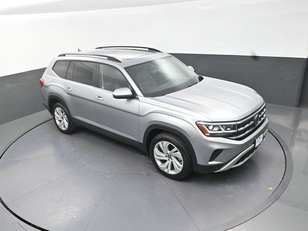 Used 2023 Silver Volkswagen 2.0T SE w/Technology image 14