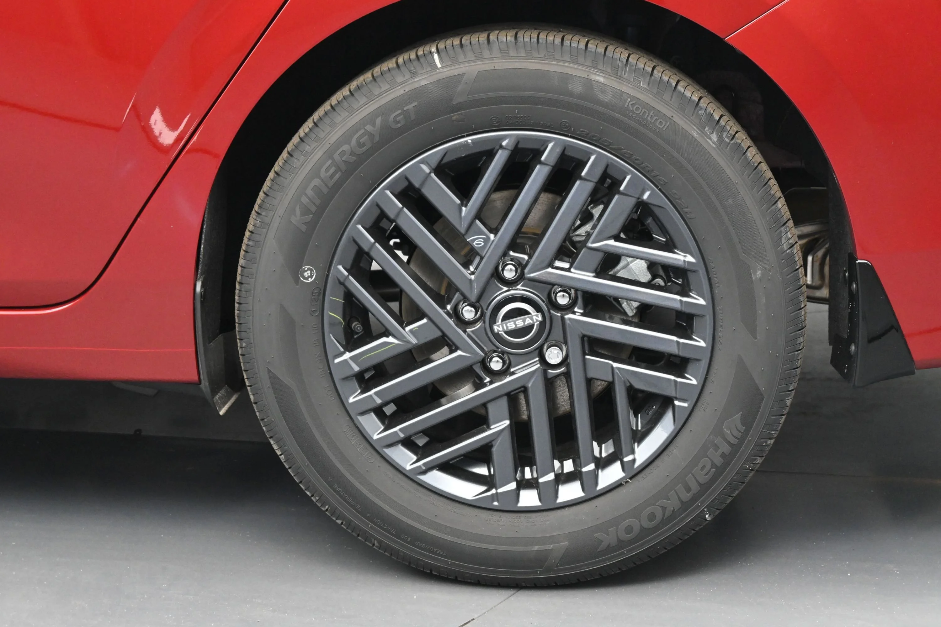 New 2026 Scarlet Ember Tintcoat Nissan SV image 17