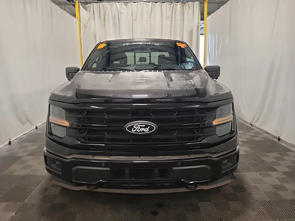 Used 2024 Agate Black Metallic Ford XLT image 3