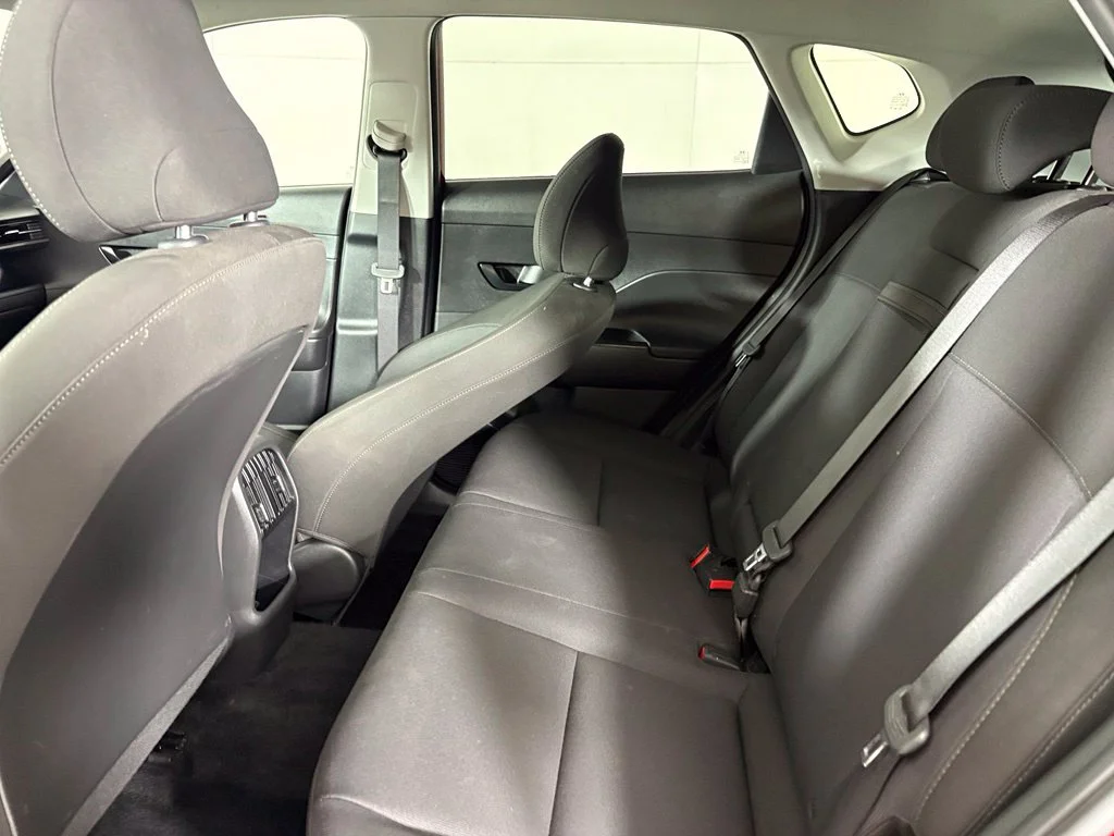 Used 2025 Red Hyundai SEL image 38