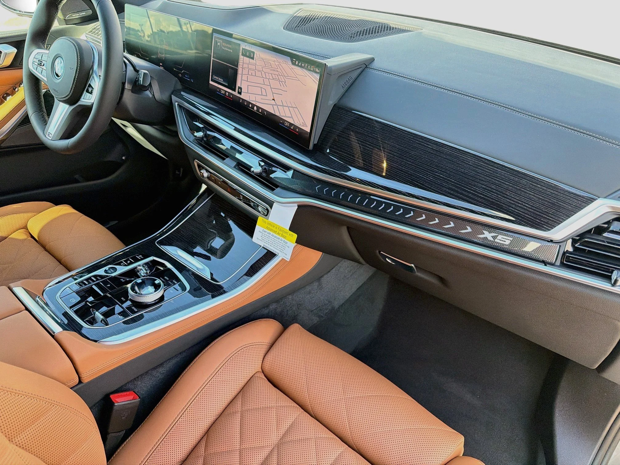 Used 2026 Skyscraper Grey Metallic BMW xDrive50e image 13