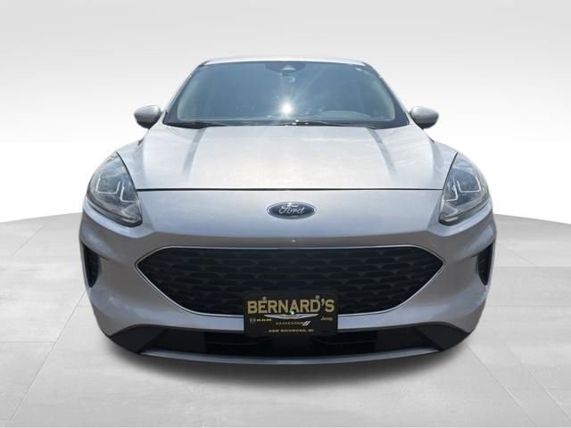 Used 2020 Ford Escape SE with VIN 1FMCU9G66LUA34579 for sale in New Richmond, WI