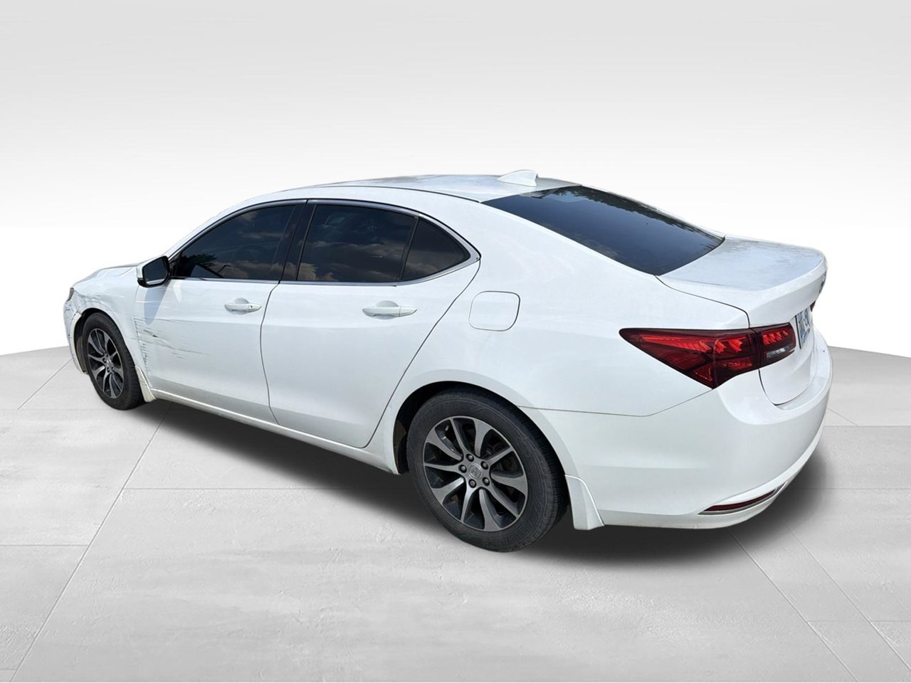 Used 2015 White Acura Base image 5