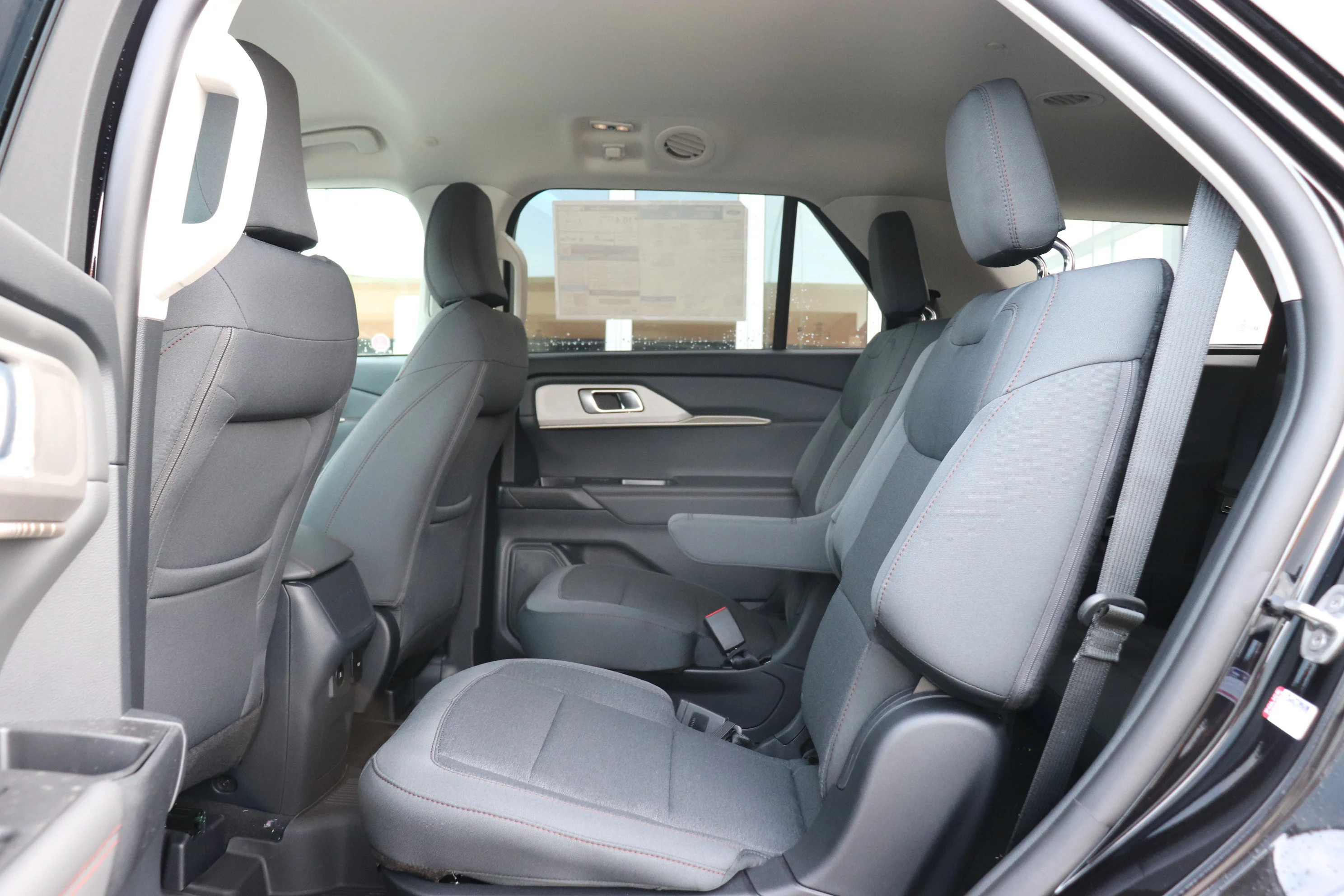 New 2026 AGATE BLACK Ford Active w/200A Pkg image 7
