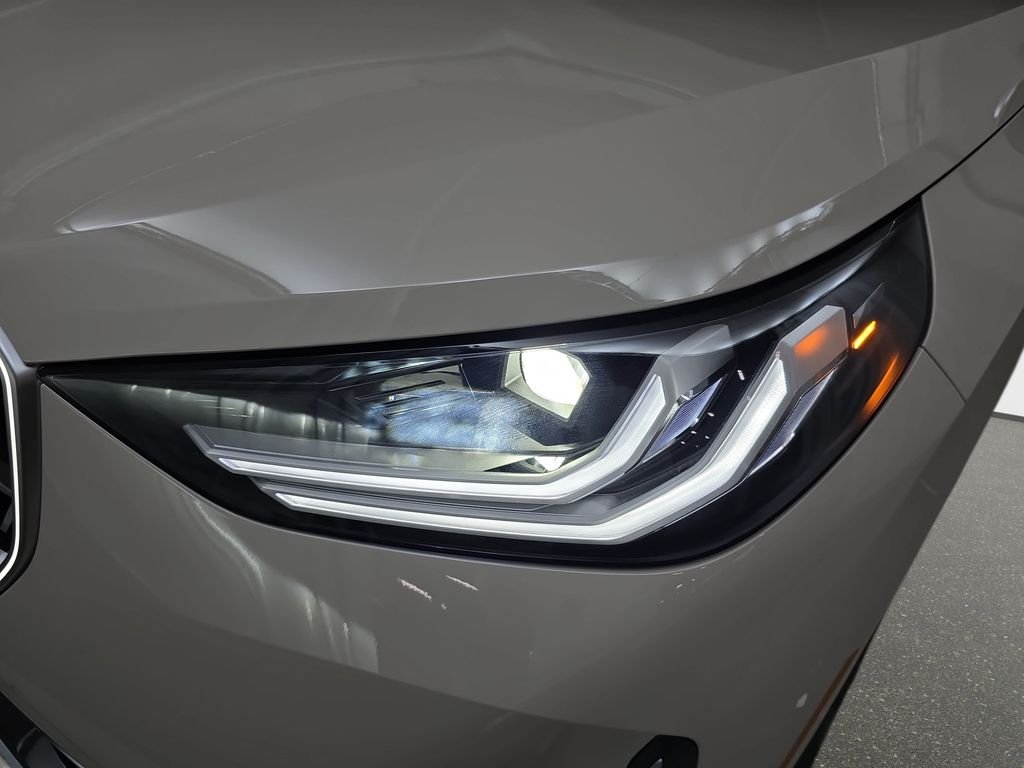 New 2026 Dune Grey Metallic BMW 30 xDrive image 28