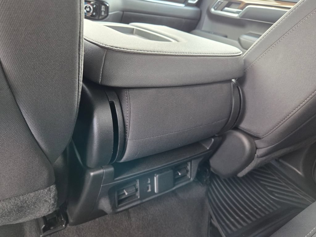Used 2024 Black Chevrolet LT (2FL) image 8