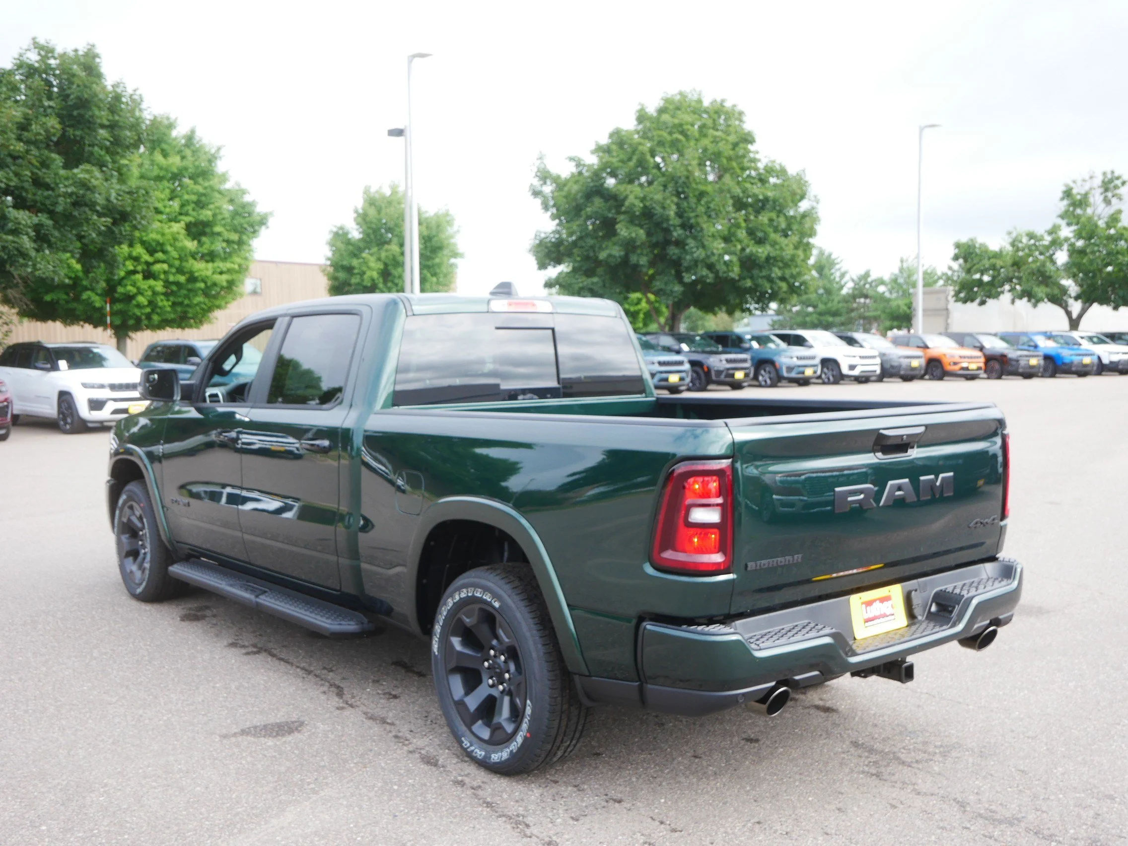 New 2026 Serrano-Green Metallic Exterior Paint RAM Big Horn image 3