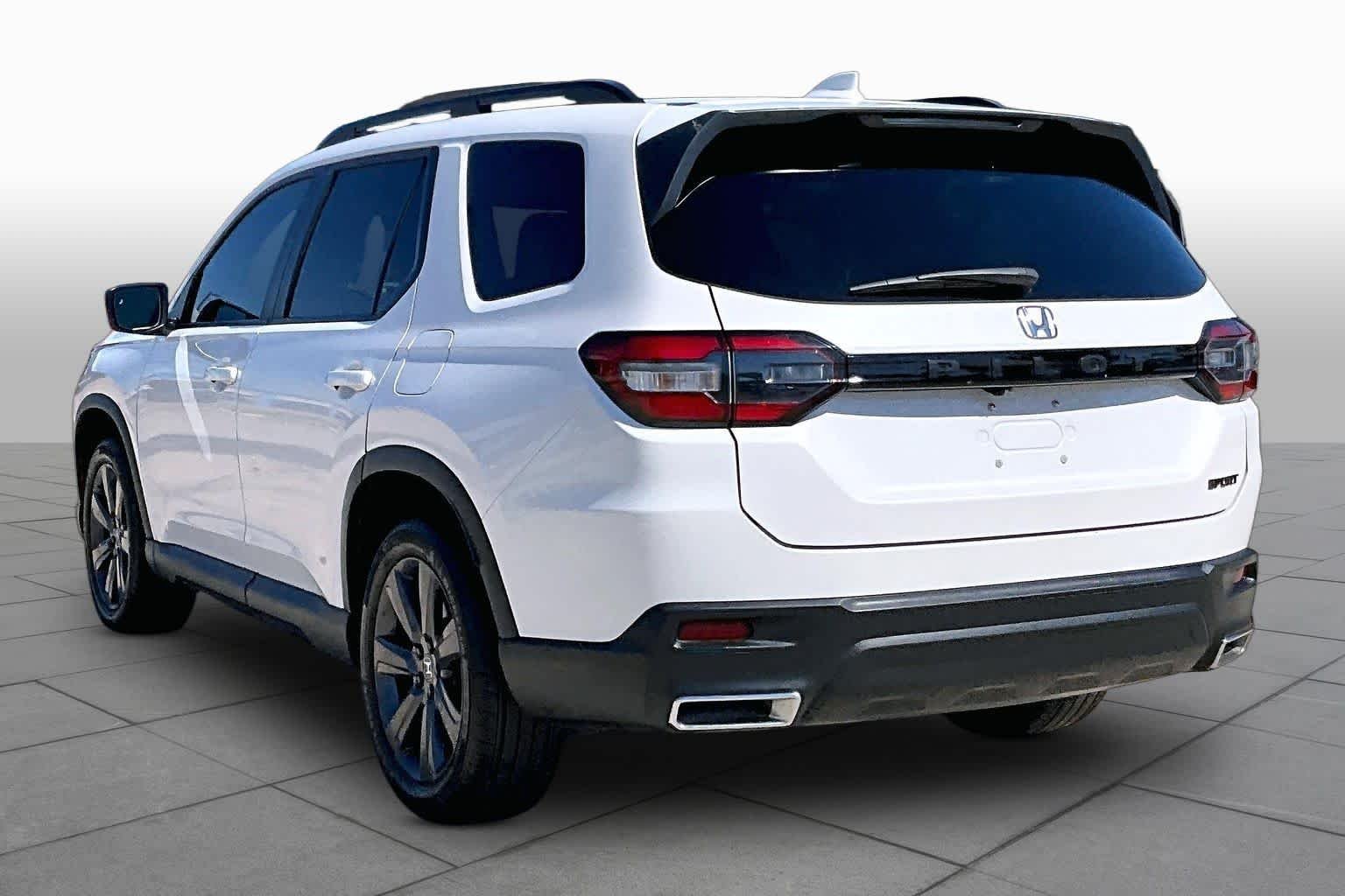 2025 Honda Pilot Sport - Photo 12