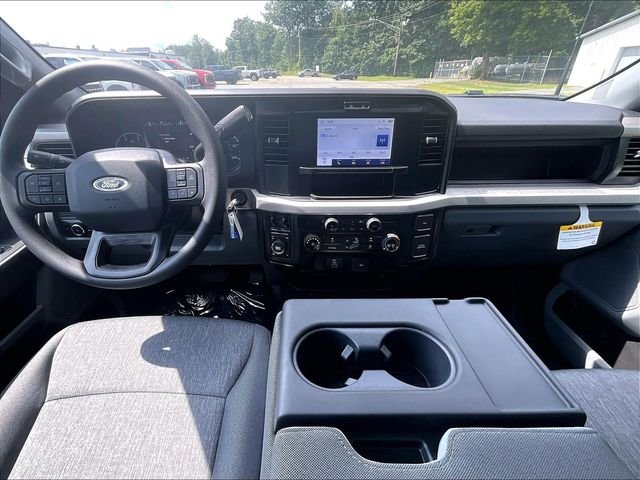 New 2026 Agate Black Metallic Ford XL image 6