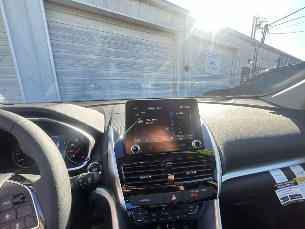 2026 Mitsubishi Eclipse Cross SE - Photo 16