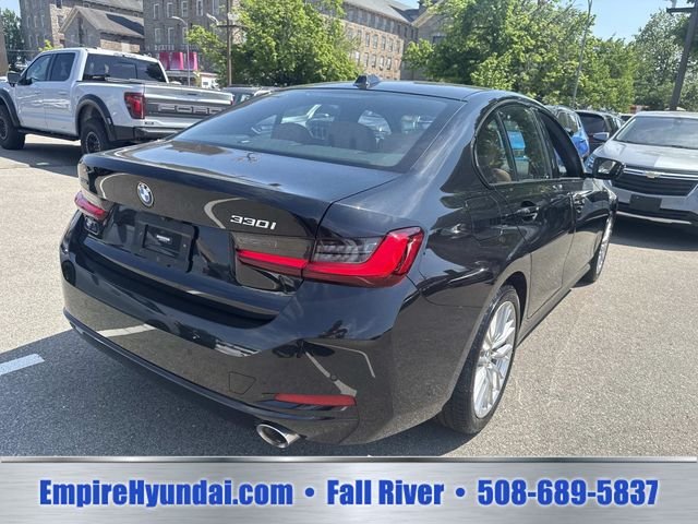 2023 BMW 3 Series 330i - Photo 8
