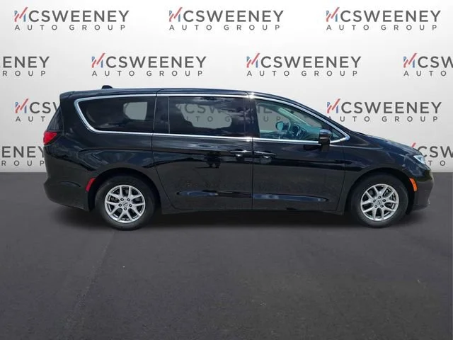 Used 2024 Red Chrysler Touring L image 6