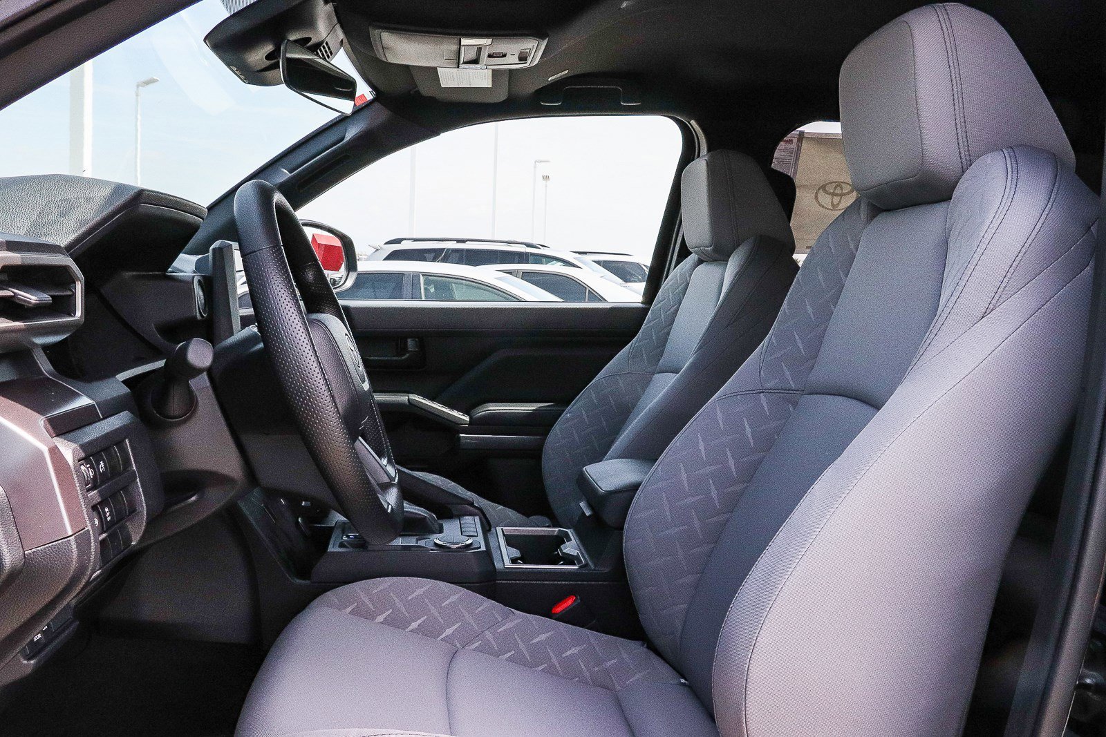2026 Toyota Tacoma SR5 - Photo 33