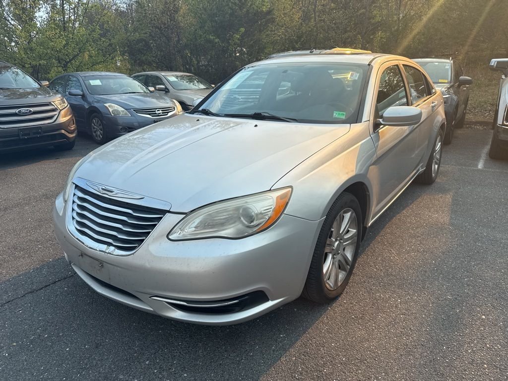 Used 2011 Chrysler 200 Touring with VIN 1C3BC1FB9BN568711 for sale in Harrisonburg, VA