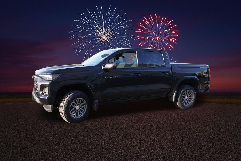 Used 2023 Black Chevrolet LT image 10