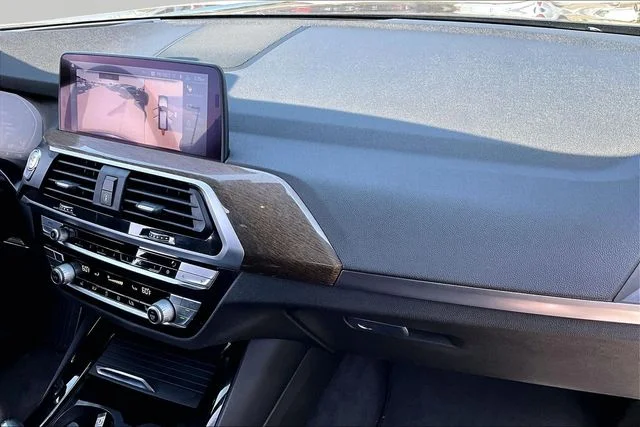 Used 2020 Gray BMW xDrive30i image 16