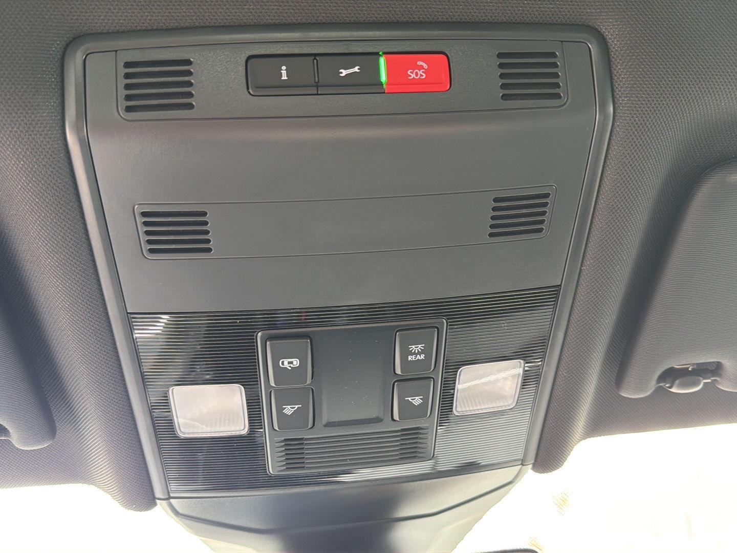 2026 Volkswagen Jetta Sport - Photo 29