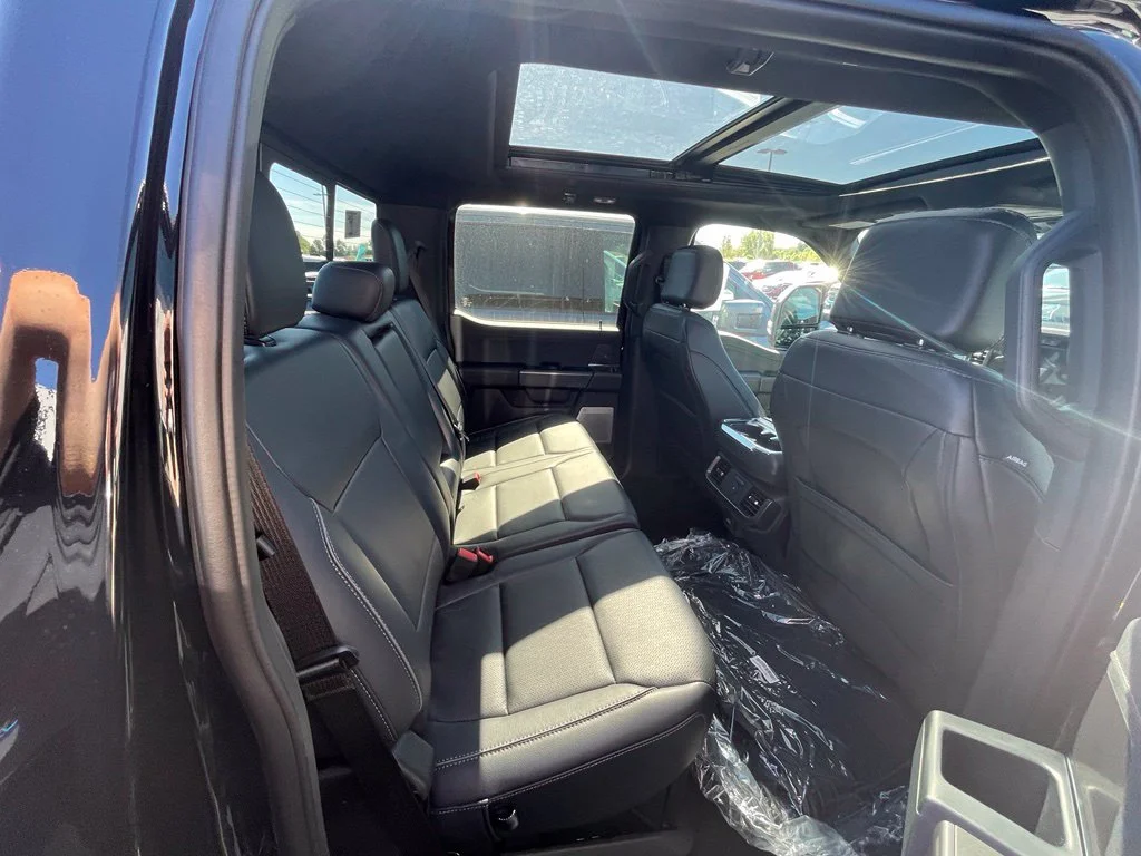 New 2026 Agate Black Metallic Ford Lariat® image 31