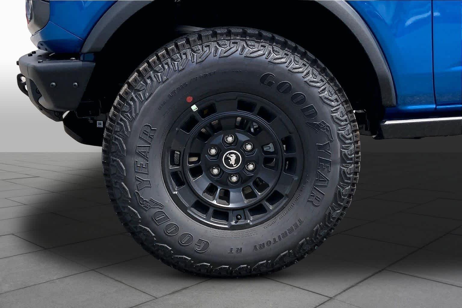 New 2026 Velocity Blue Metallic Ford Badlands® image 12
