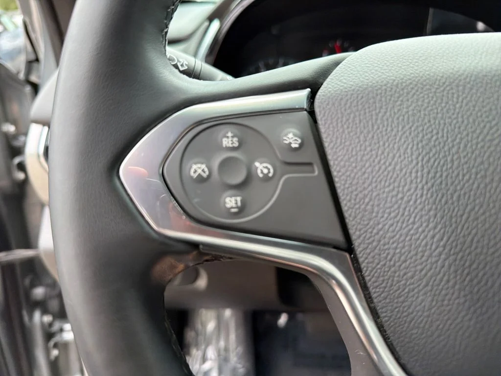 Used 2023 Gray Chevrolet LT image 21