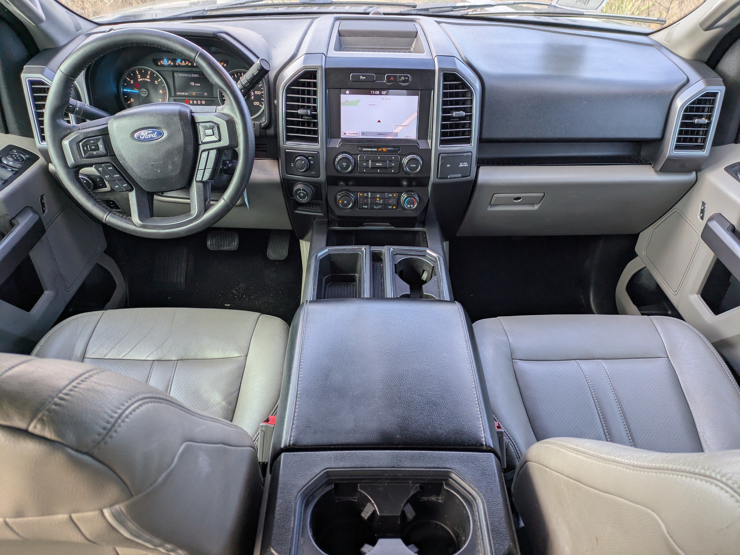 Used 2019 Blue Jeans Metallic Ford XLT image 15