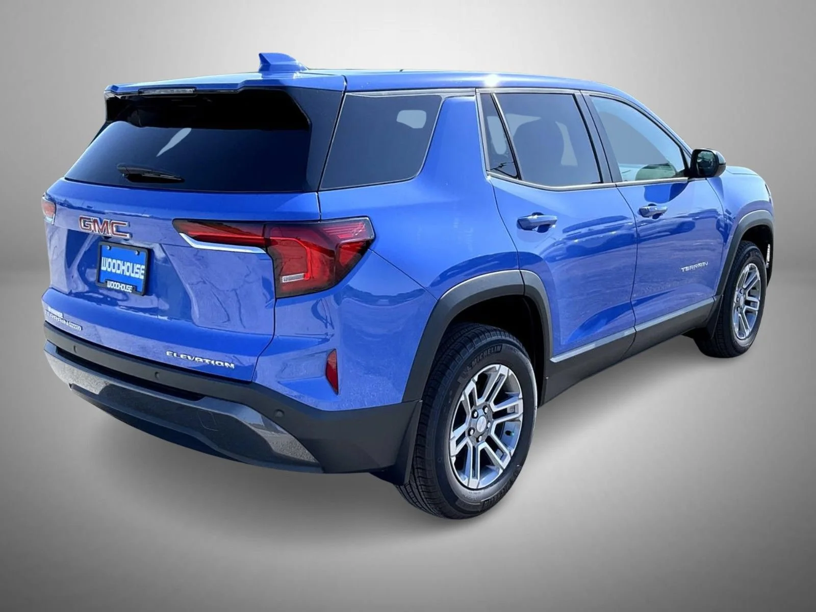 New 2026 Rapids Metallic GMC Elevation image 5