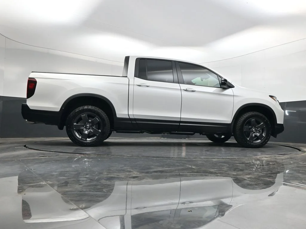 New 2026 Platinum White Pearl Honda TrailSport image 31