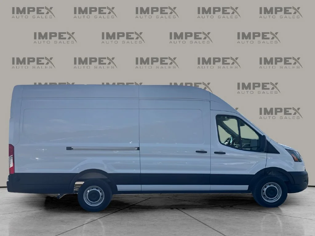 Used 2026 White Ford Base image 6