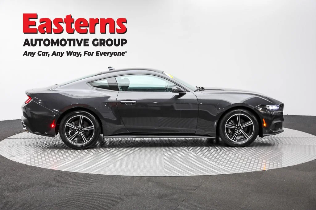 Used 2024 Gray Ford EcoBoost image 4