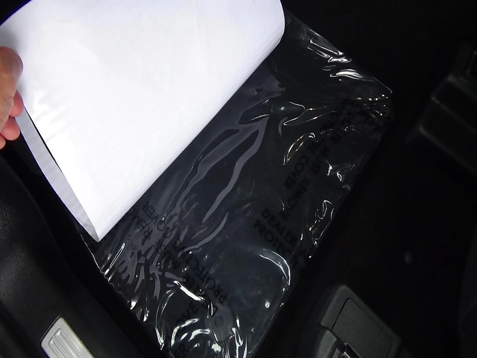 Used 2025 Agate Black (um) Ford ST-Line image 18