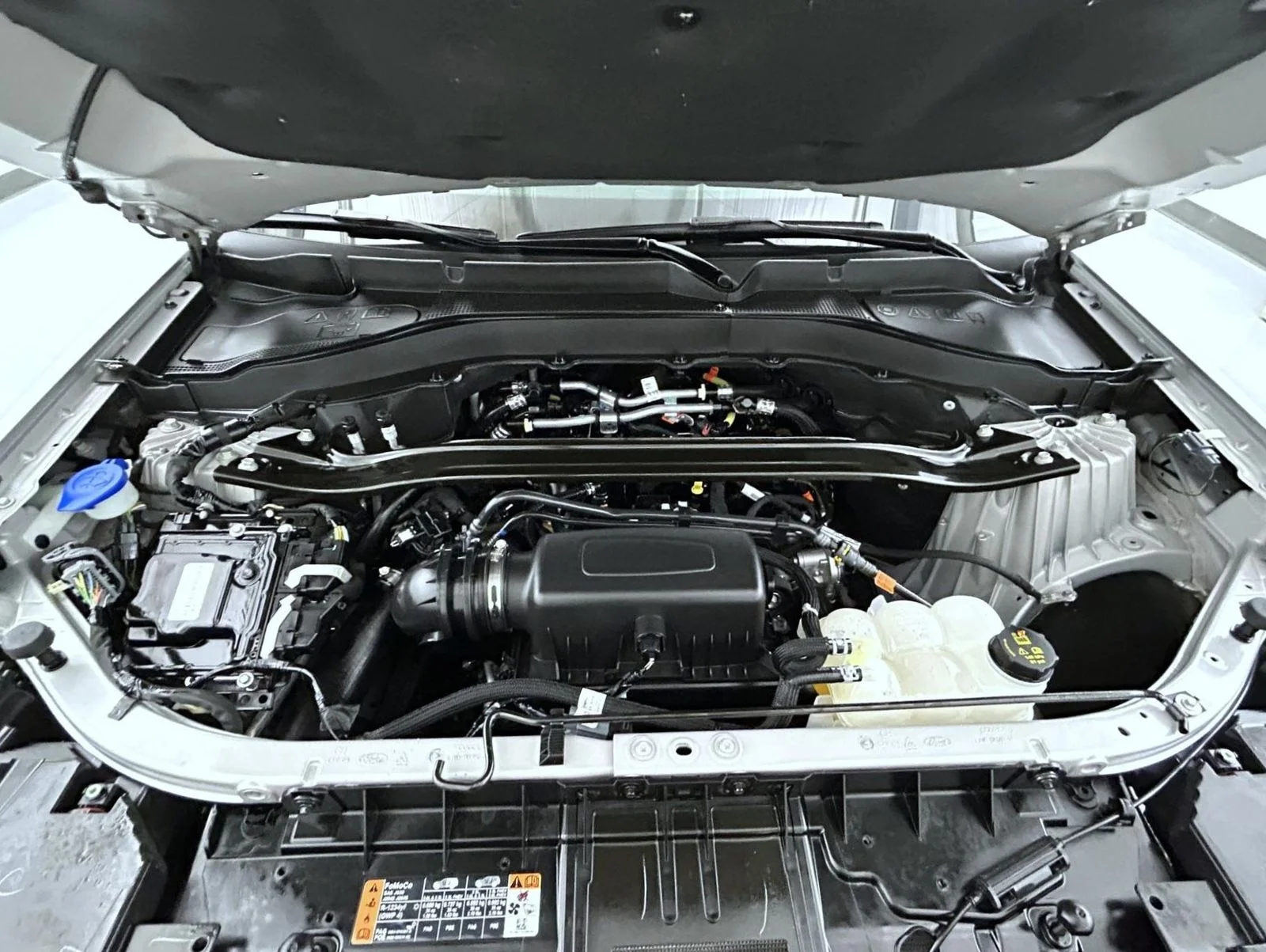 Used 2024 Silver Ford Limited image 27