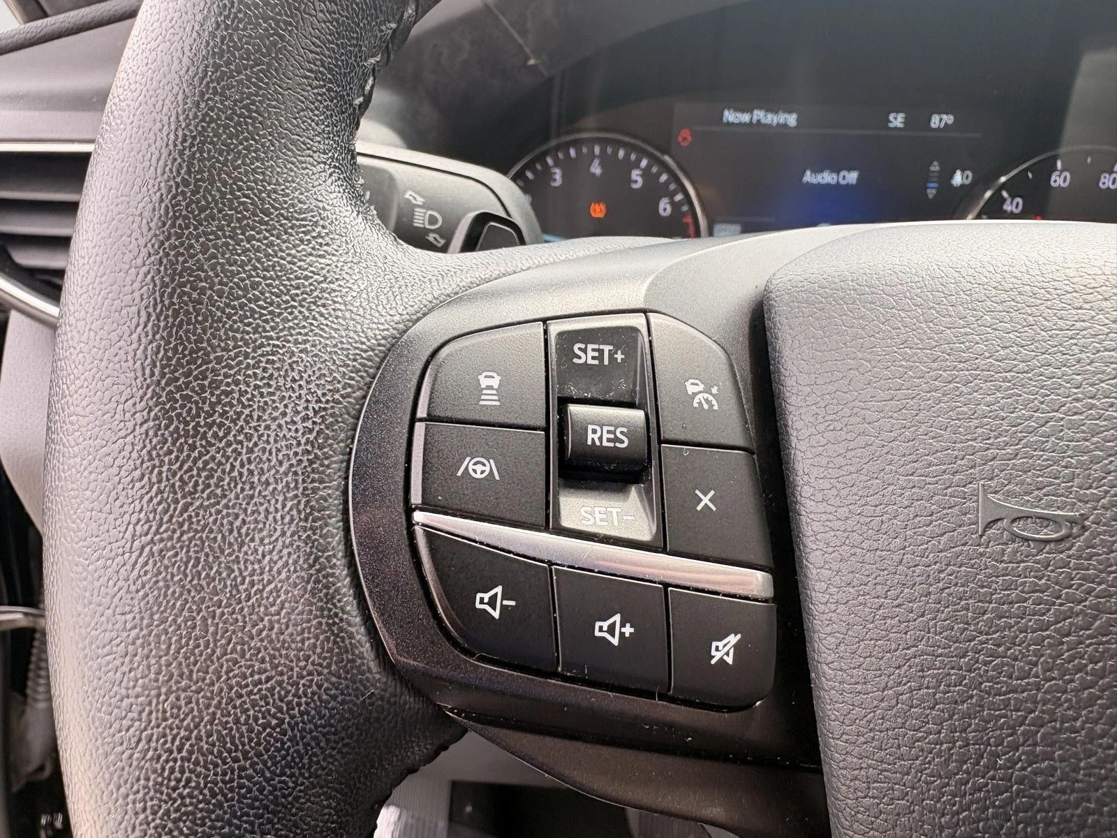 Used 2020  Ford XLT 4WD image 21