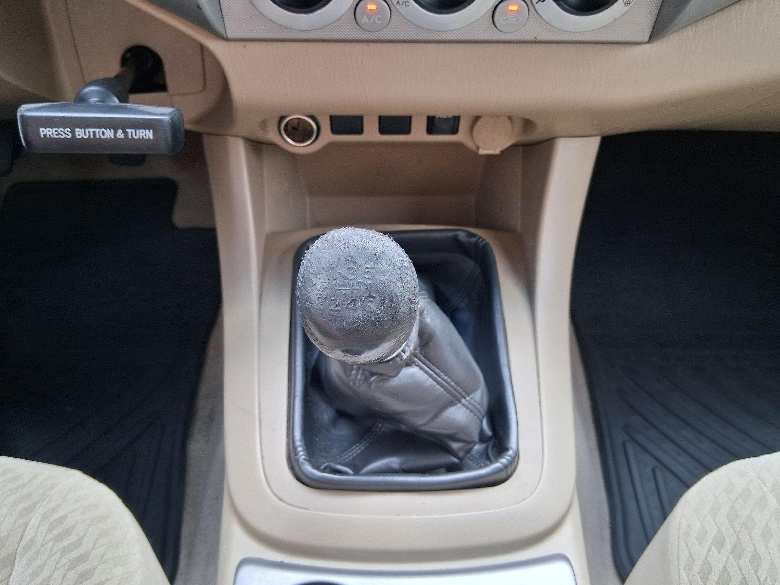 Used 2009 Pyrite Mica Toyota PreRunner image 31