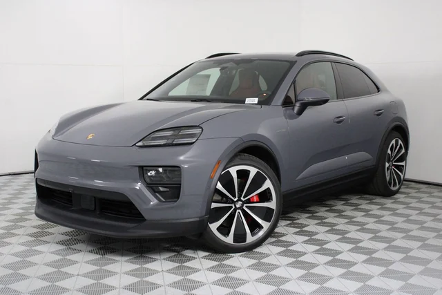 2026 Porsche Macan Electric 4S