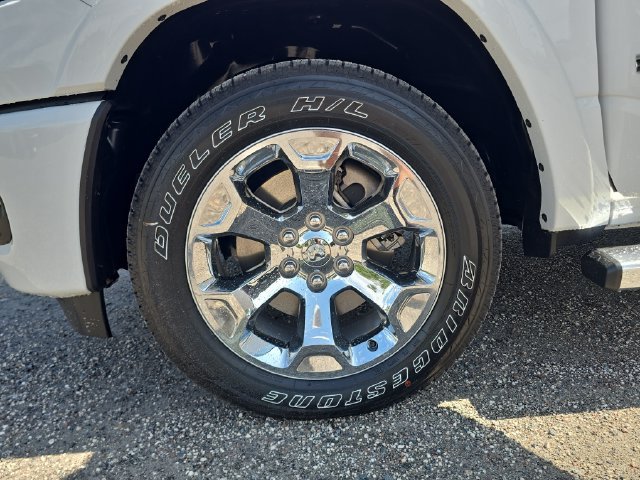 New 2026 Bright White Clear-Coat Exterior Paint RAM Big Horn/Lone Star image 28
