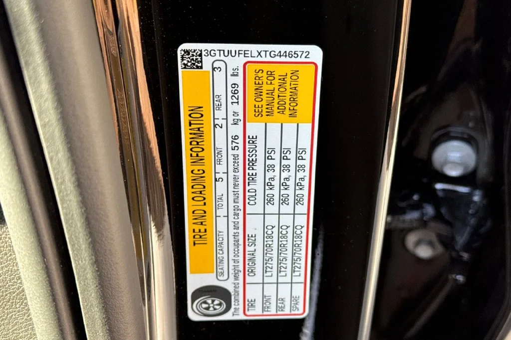 2026 GMC Sierra 1500 AT4X - Photo 28