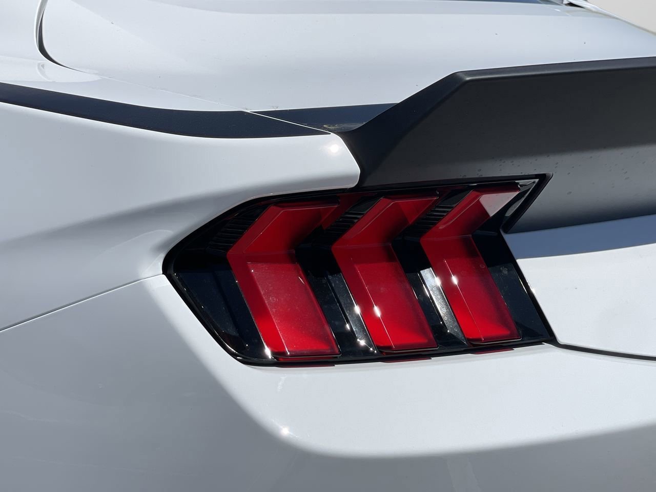 New 2026 Oxford White Ford RTR Spec 3 image 7
