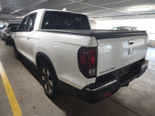 Used 2020  Honda RTL image 3