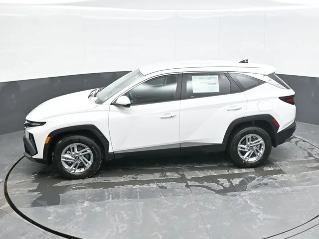 New 2026 White Hyundai SE image 12